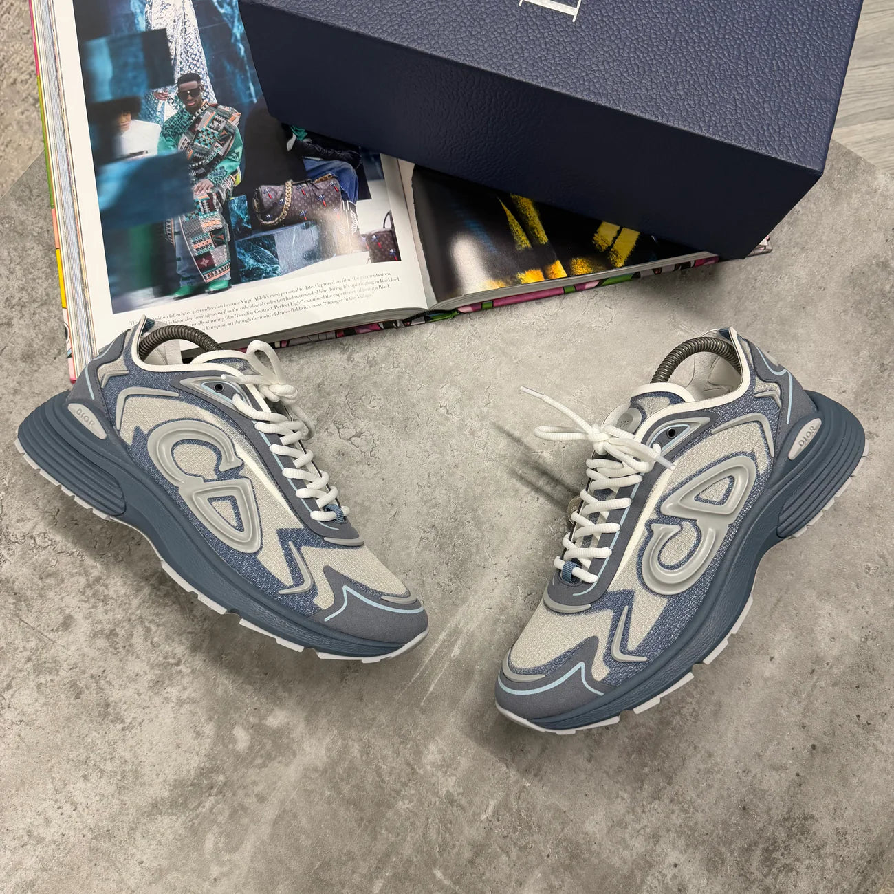 CD B30 TRAINER - BLUE FROST