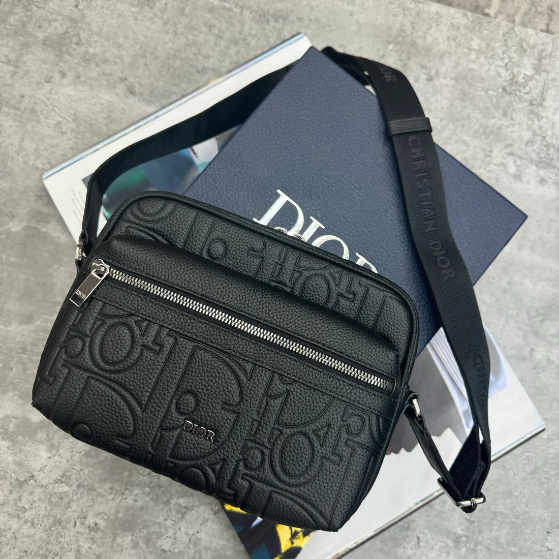 CD LEATHER BAG - BLACK