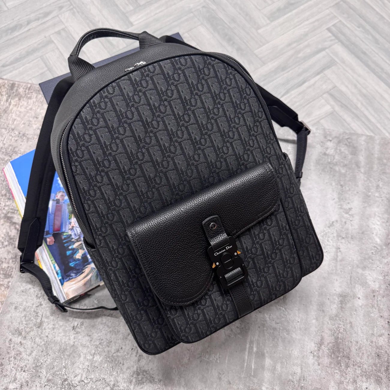 (PRE ORDER) CD SADDLE BACKPACK - BLACK