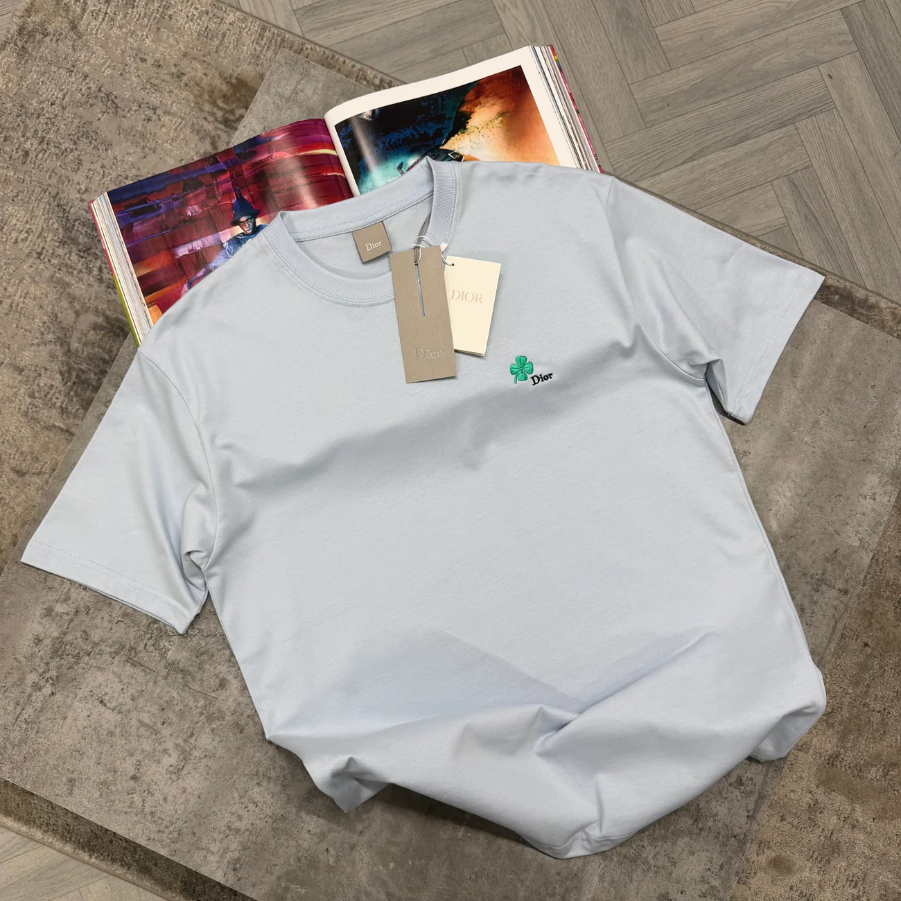 CD CLOVER TSHIRT - SKY BLUE