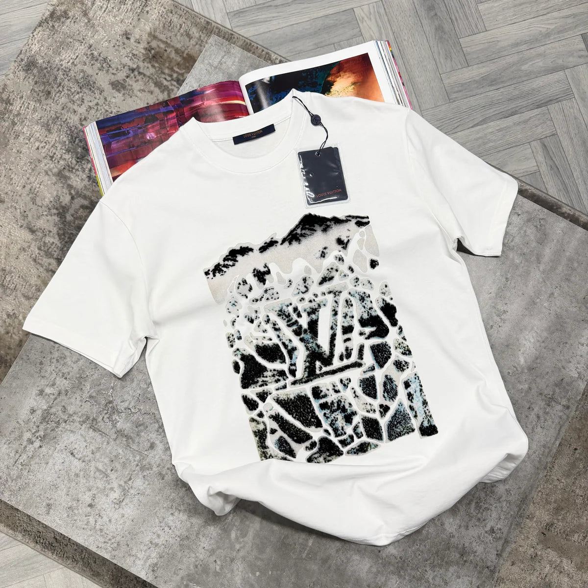 LVE T SHIRT - WHITE