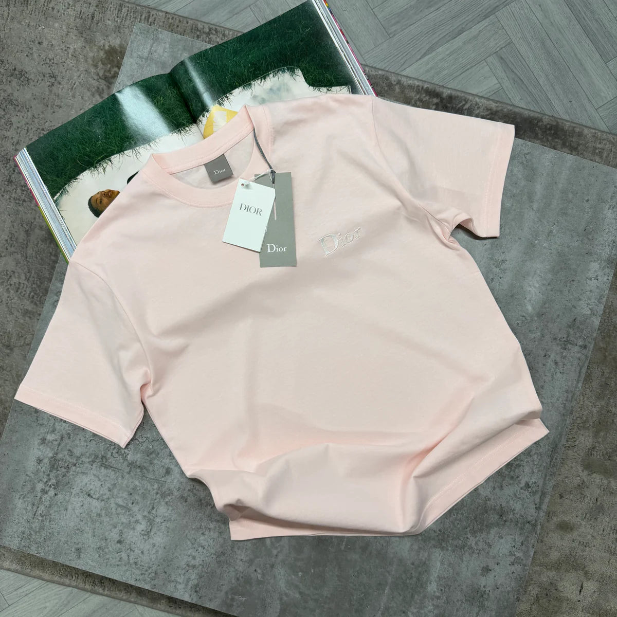 CD EMBROIDERED LOGO T SHIRT - PINK
