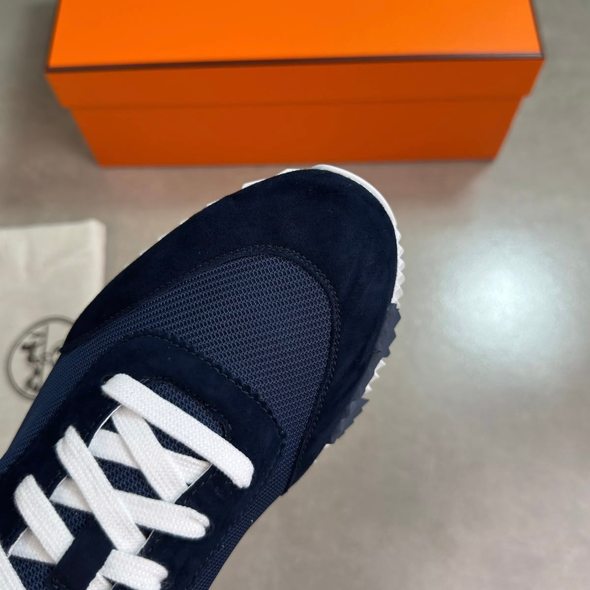 H TRAINER - NAVY SUEDE