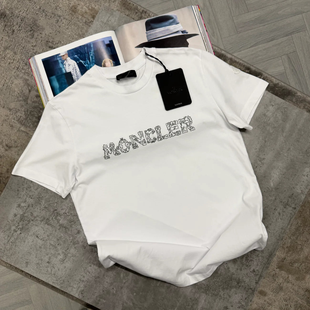 MNCLR SPACE TSHIRT - WHITE
