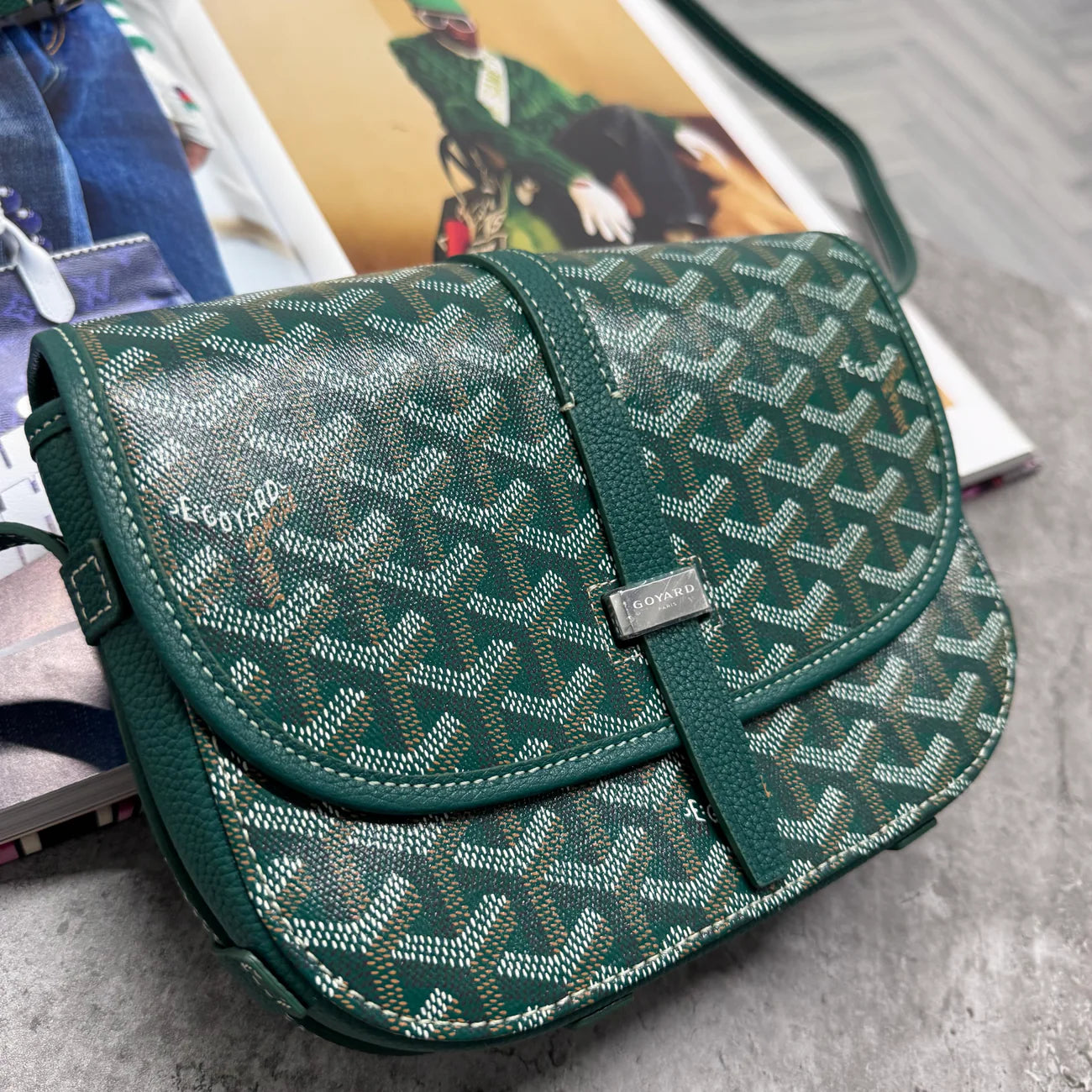 (PRE ORDER) GYRD MAN BAG - GREEN