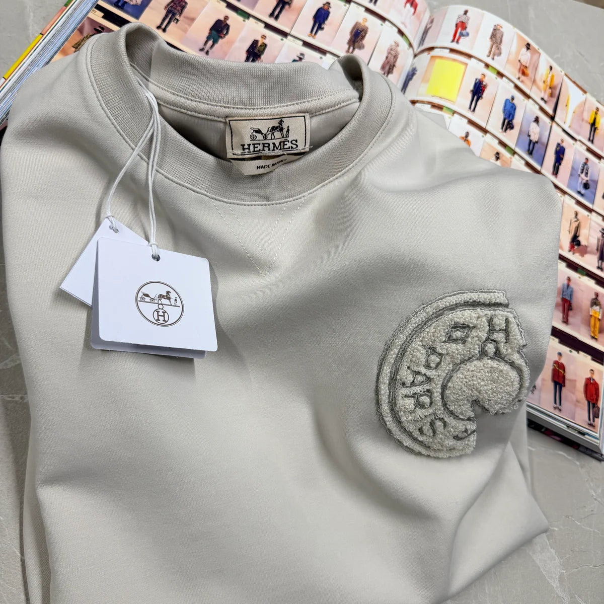 H CREWNECK - CREAM