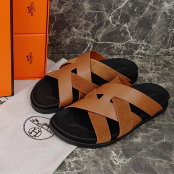 (PRE ORDER) H CROSSOVER SLIDES - TAN