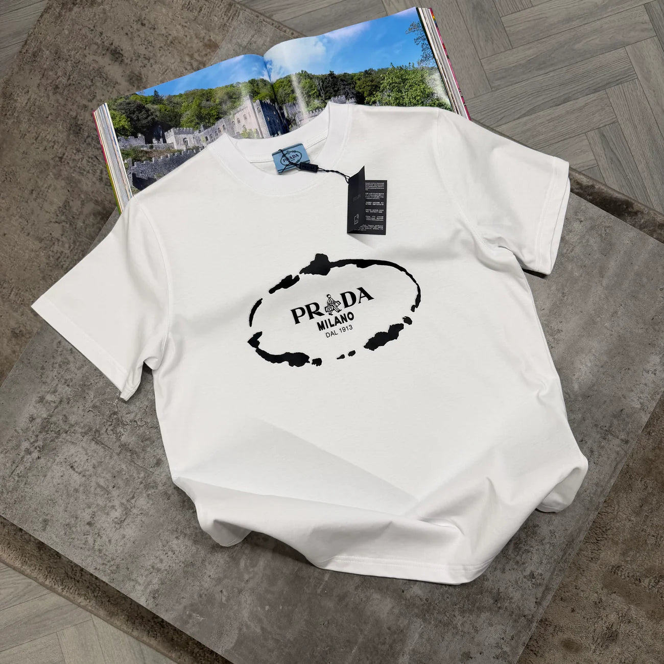 PDA TSHIRT - WHITE