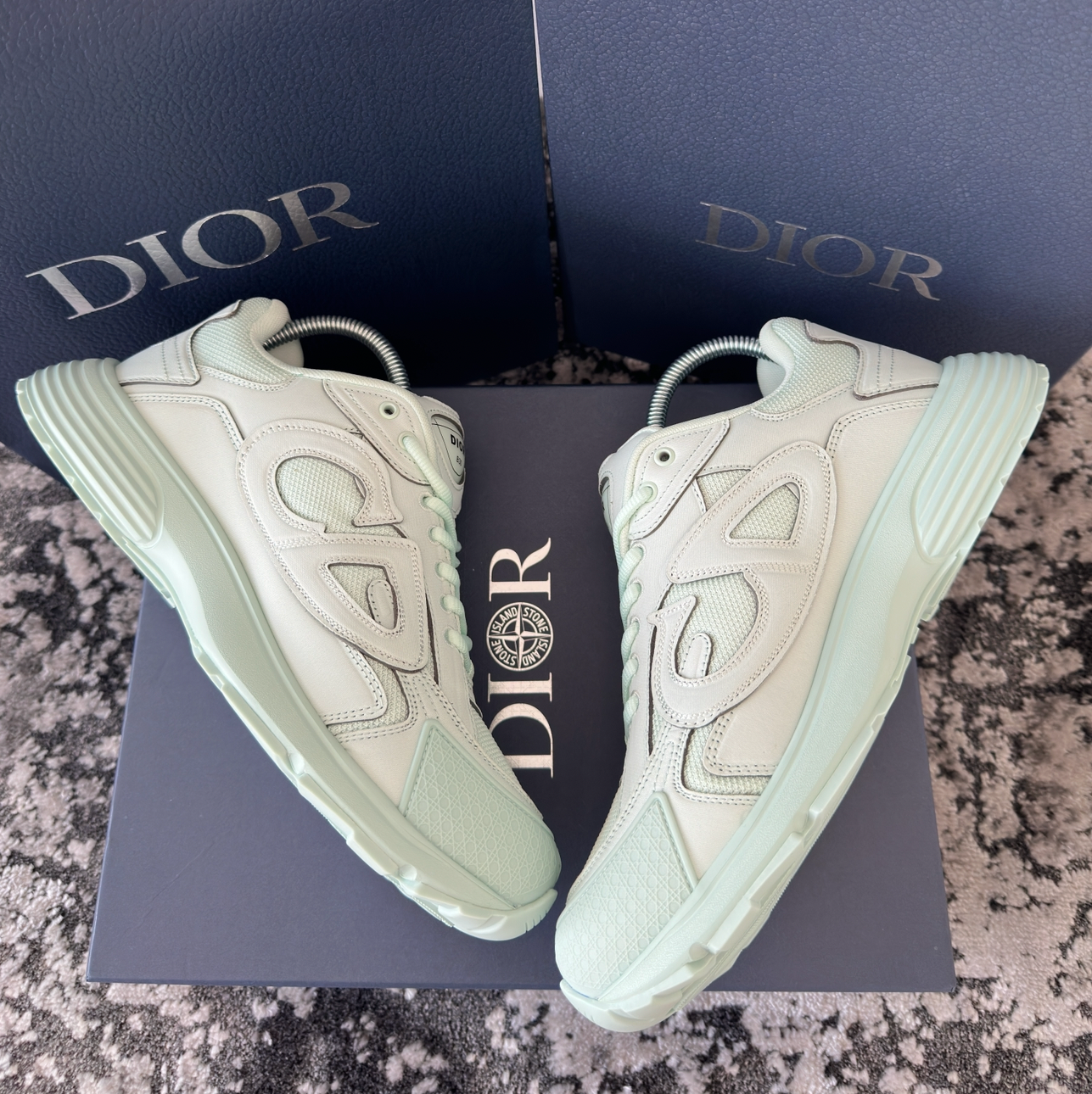 B30 x SI TRAINER - MINT