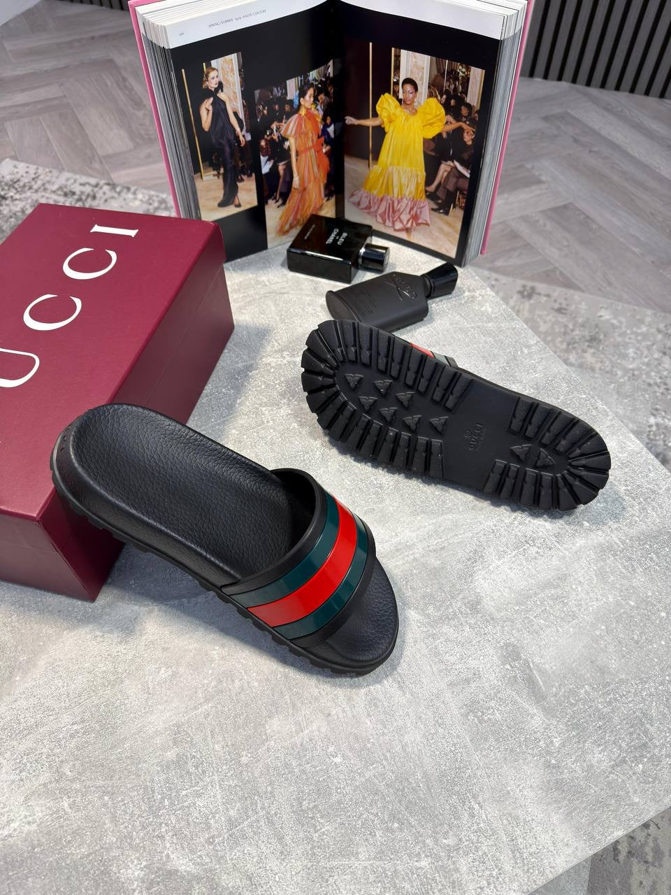 GCI WEB SLIDES - BLACK / RED