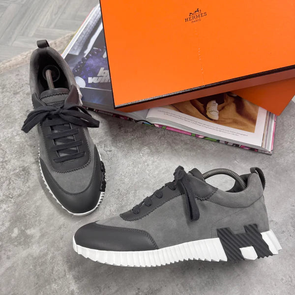 H SUEDE TRAINER - GREY