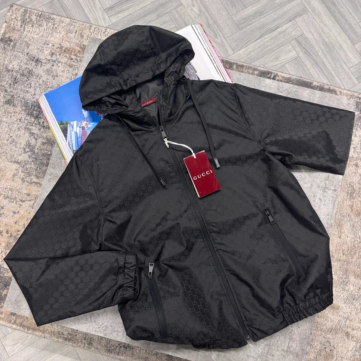 GCI REPEAT LOGO WINDBREAKER - BLACK