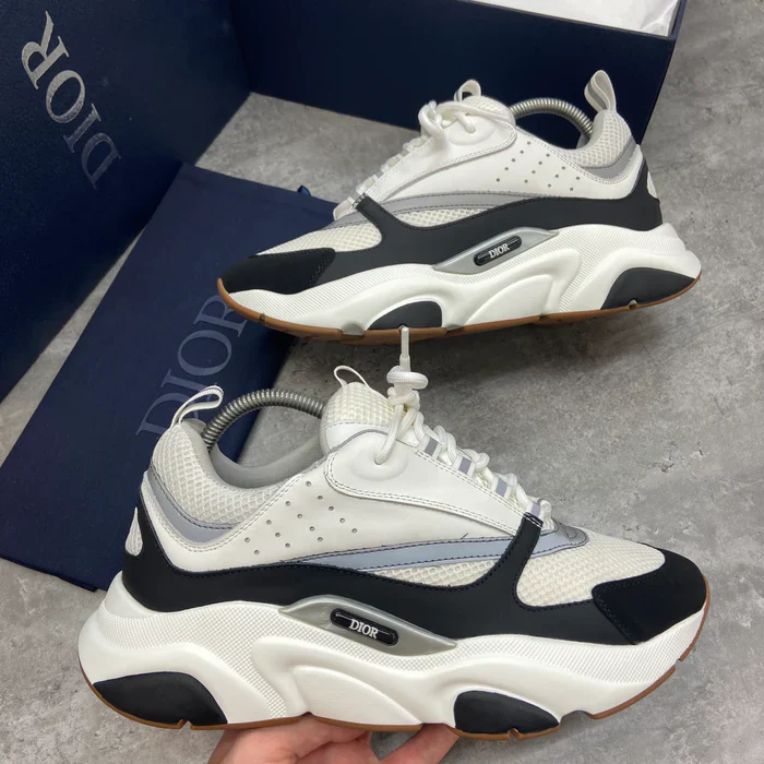 (PRE ORDER) B22 TRAINER - WHITE / BLACK