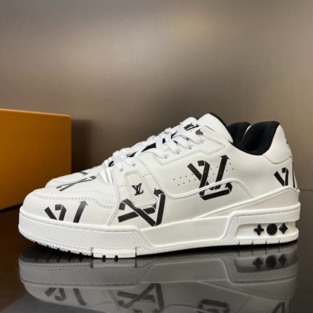 LVE TRAINERS - WHITE