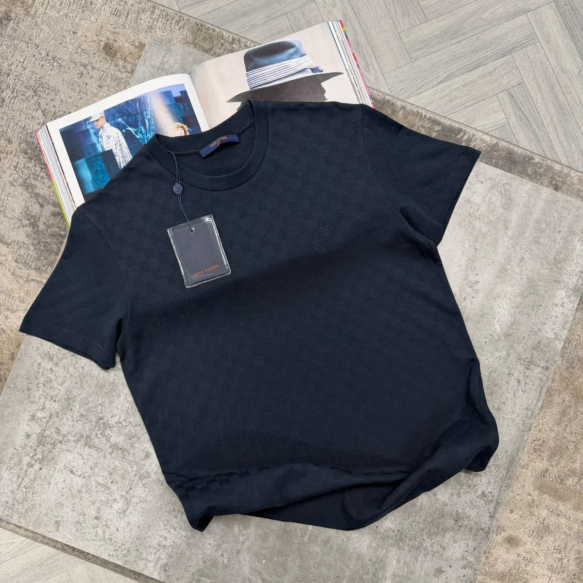 LVE DAMIER T SHIRT - NAVY