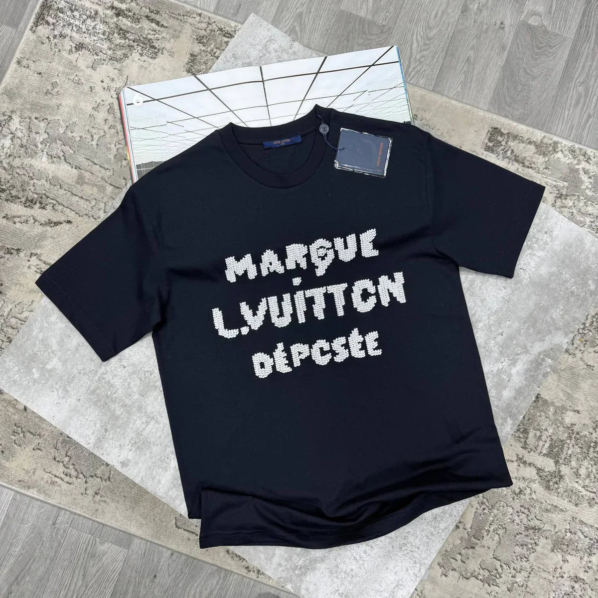 LVE T SHIRT - NAVY