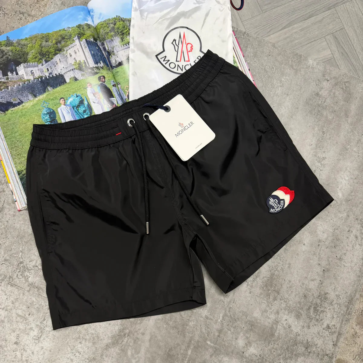 MNCLR TRIPLE LOGO SHORT - BLACK