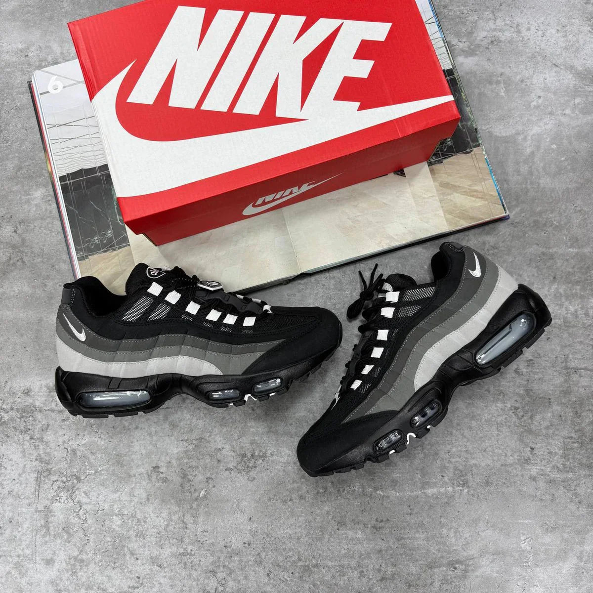 NI 95 TRAINERS - BLACK/GREY
