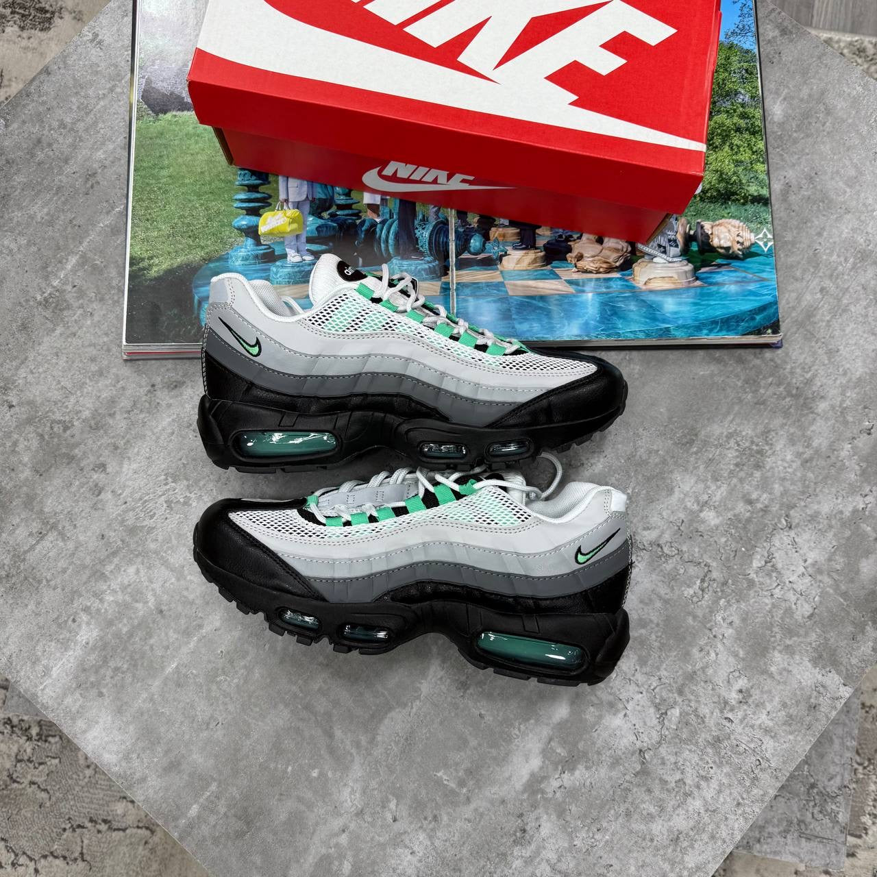 NI 95 TRAINERS - GREY / BLACK/ GREEN