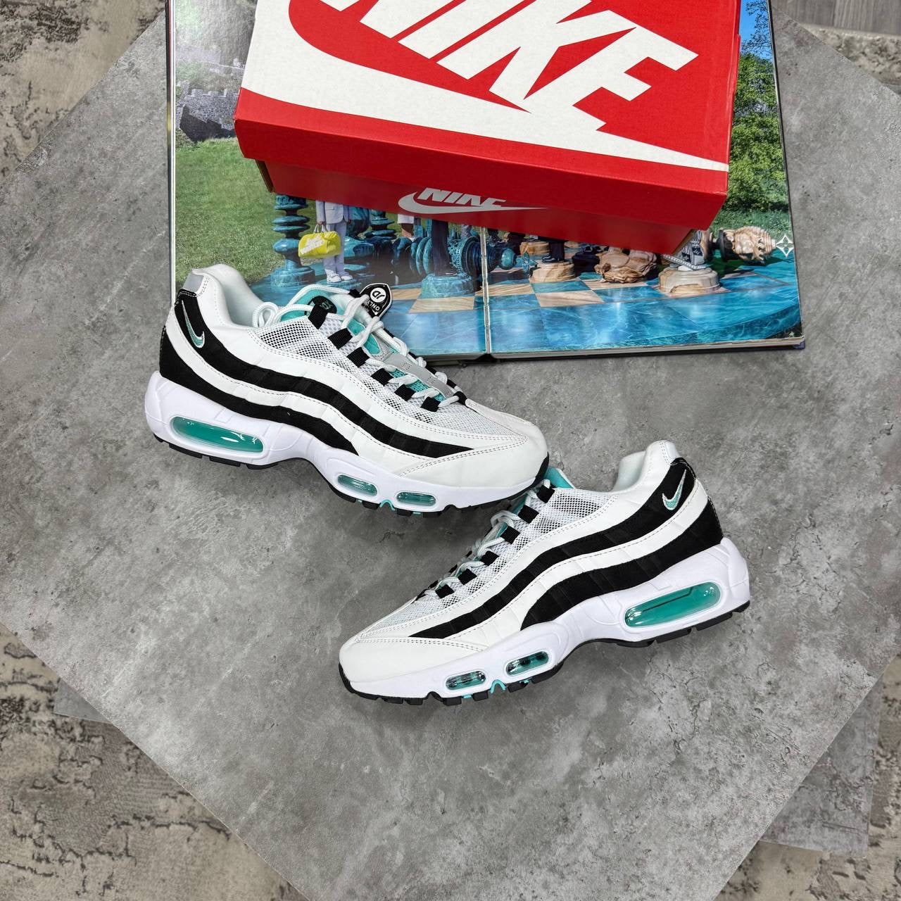 NI 95 TRAINERS - WHITE/BLACK/GREEN