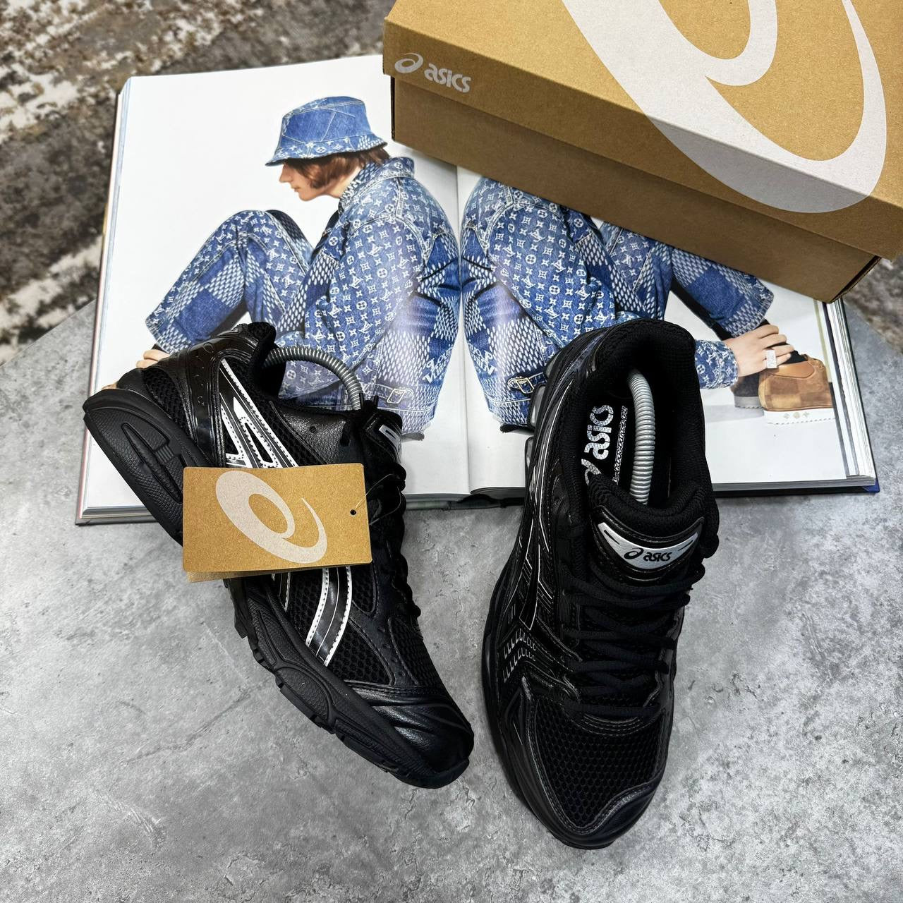 ACS GEL TRAINERS - BLACK / SILVER