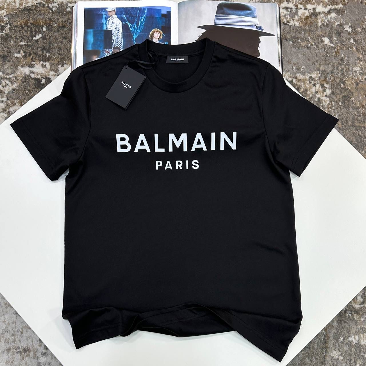 BLM LOGO-PRINT TSHIRT - BLACK