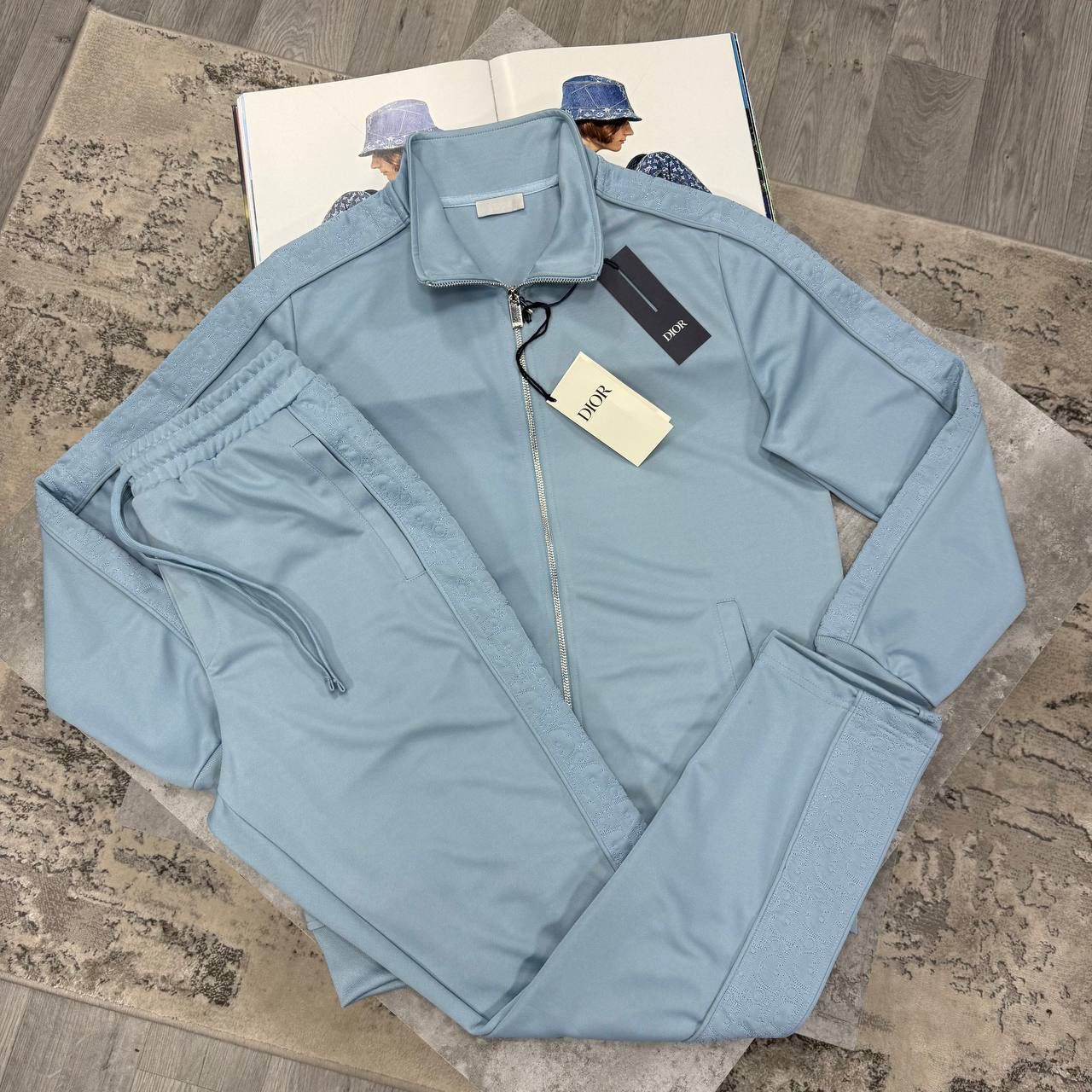 CD TRACKSUIT - LIGHT BLUE