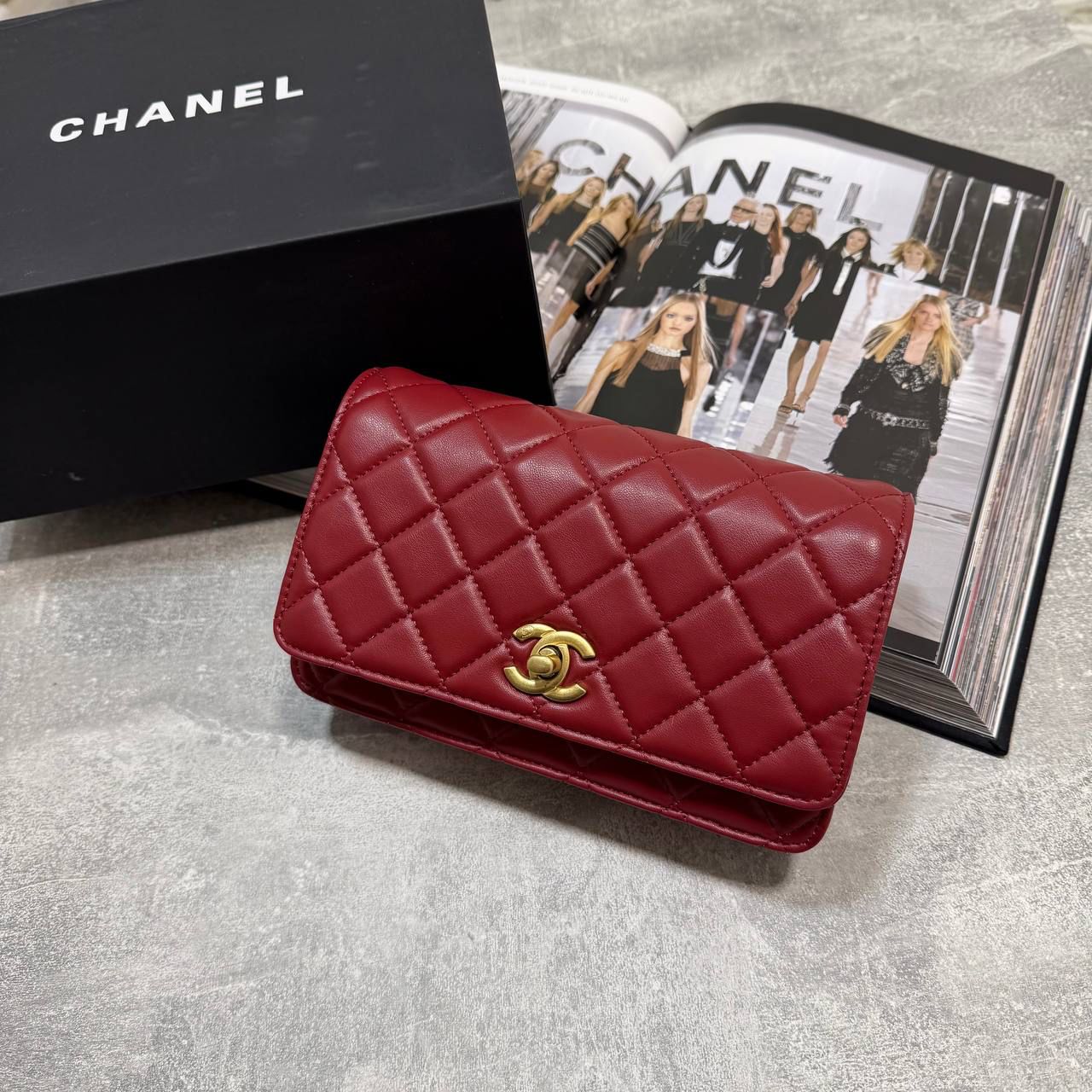 CHNL WALLET ON CHAIN BAG - RED