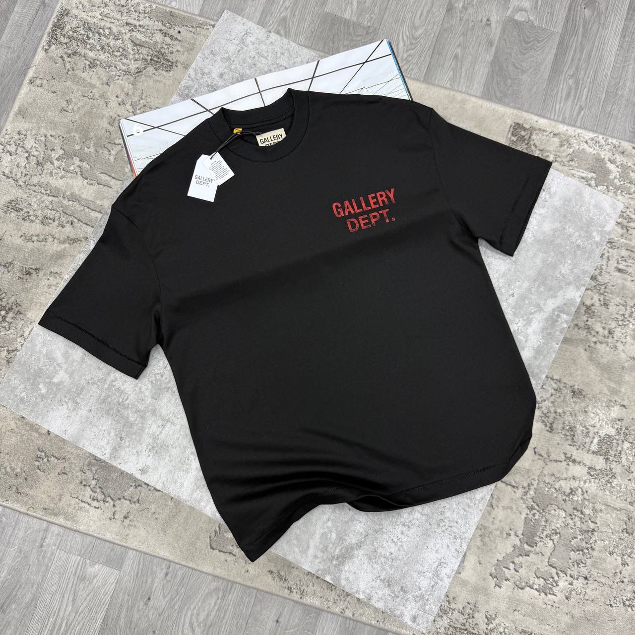 GD SOUVENIR TSHIRT - BLACK