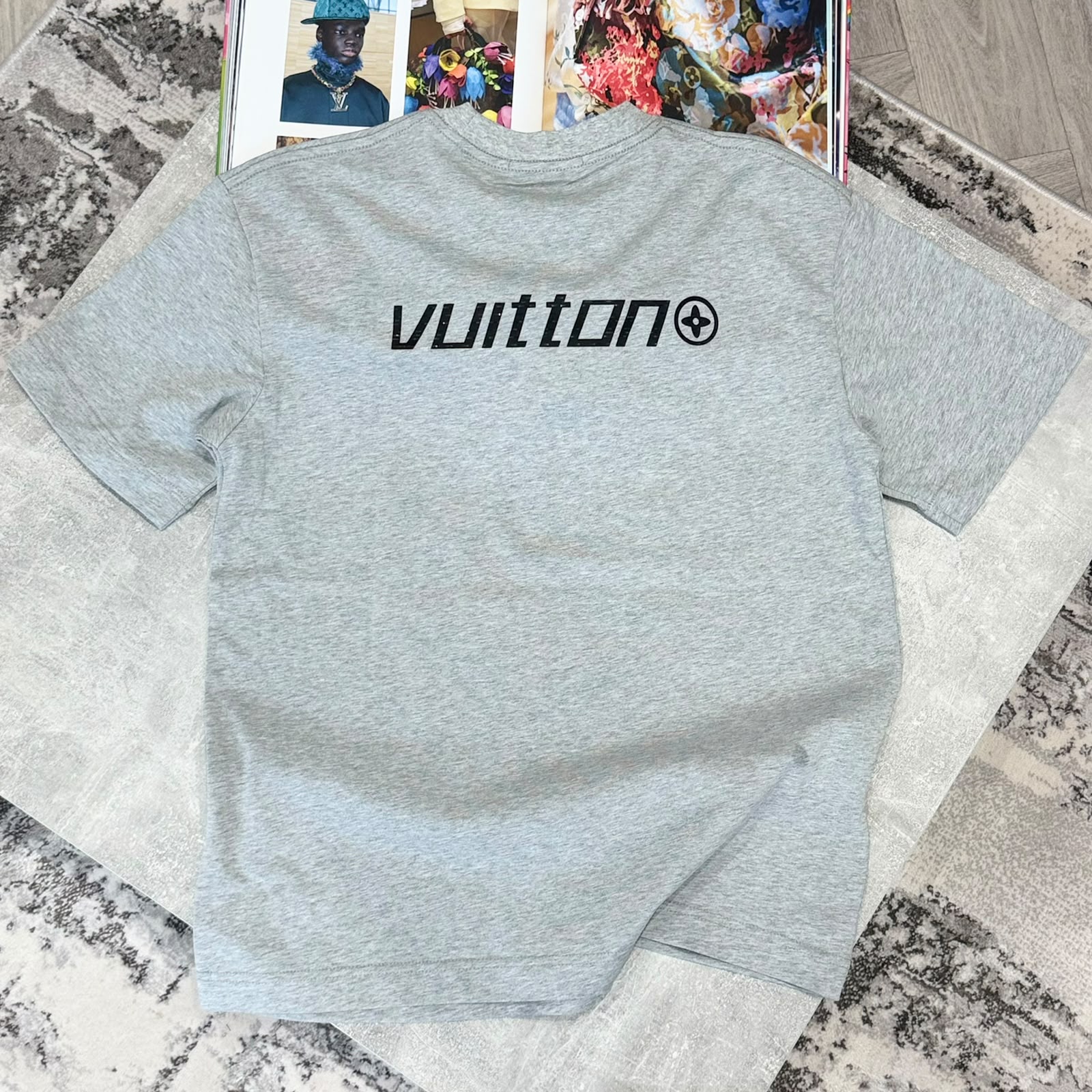 LVE PRINTED TSHIRT - GREY