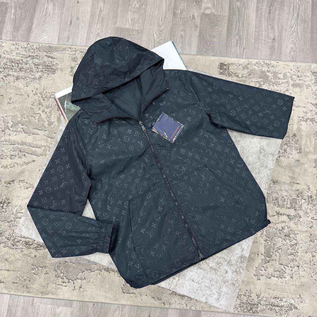 LVE REVERSIBLE MONOGRAM JACKET - NAVY