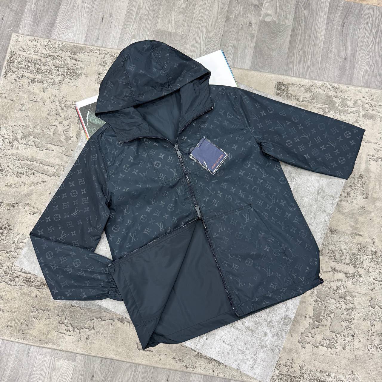 LVE REVERSIBLE MONOGRAM JACKET - NAVY