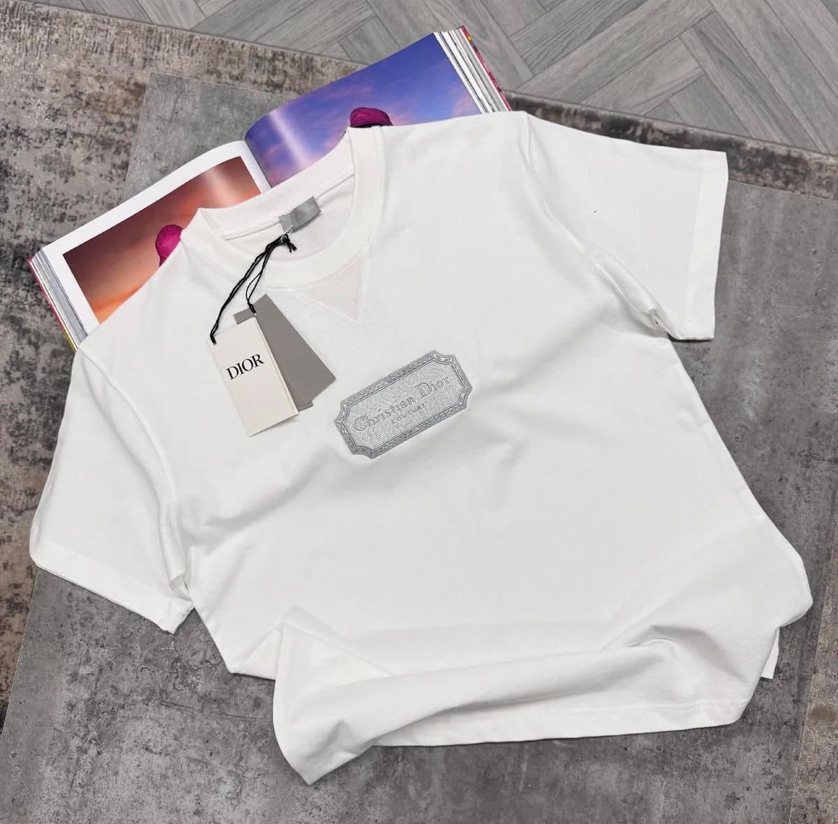 CD COUTURE T SHIRT - WHITE