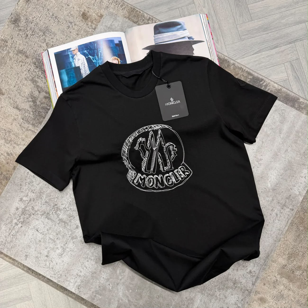MNCLR SKETCH TSHIRT - BLACK