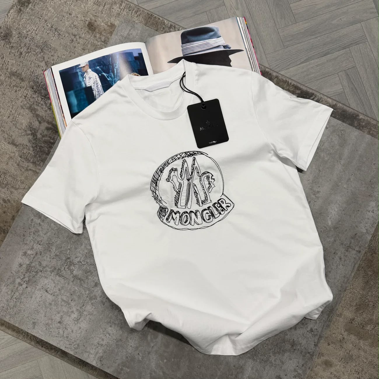 MNCLR SKETCH TSHIRT - WHITE