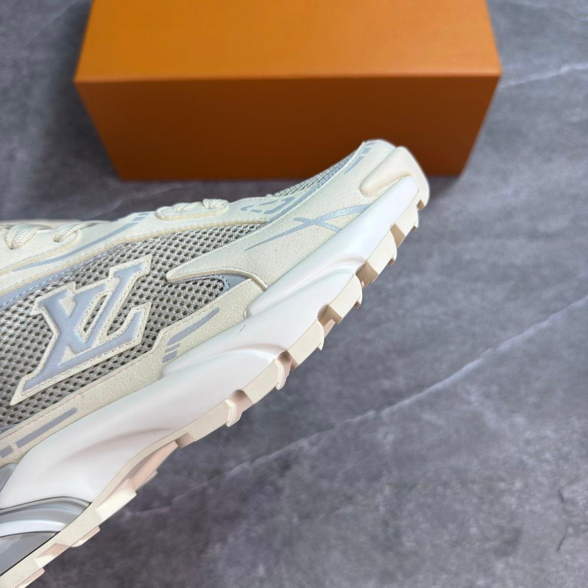 LVE TACTIC TRAINER - BEIGE / WHITE
