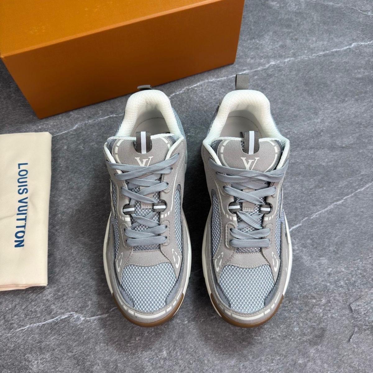 LVE TACTIC TRAINER - GREY