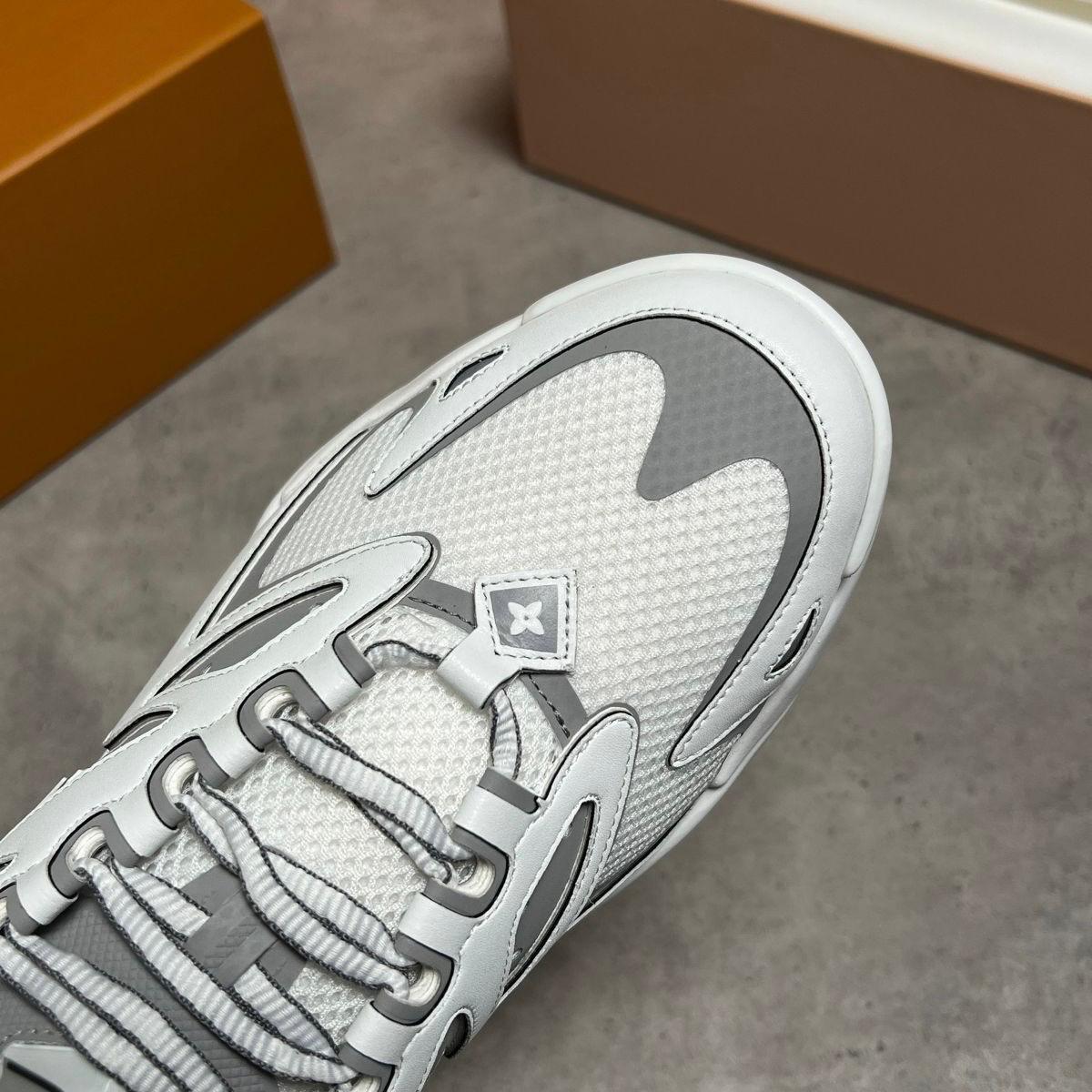 LVE TACTIC TRAINER - WHITE / GREY