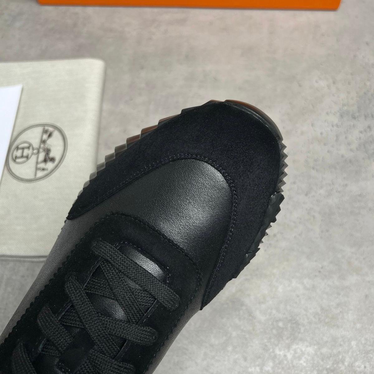 H TRAINER - BLACK