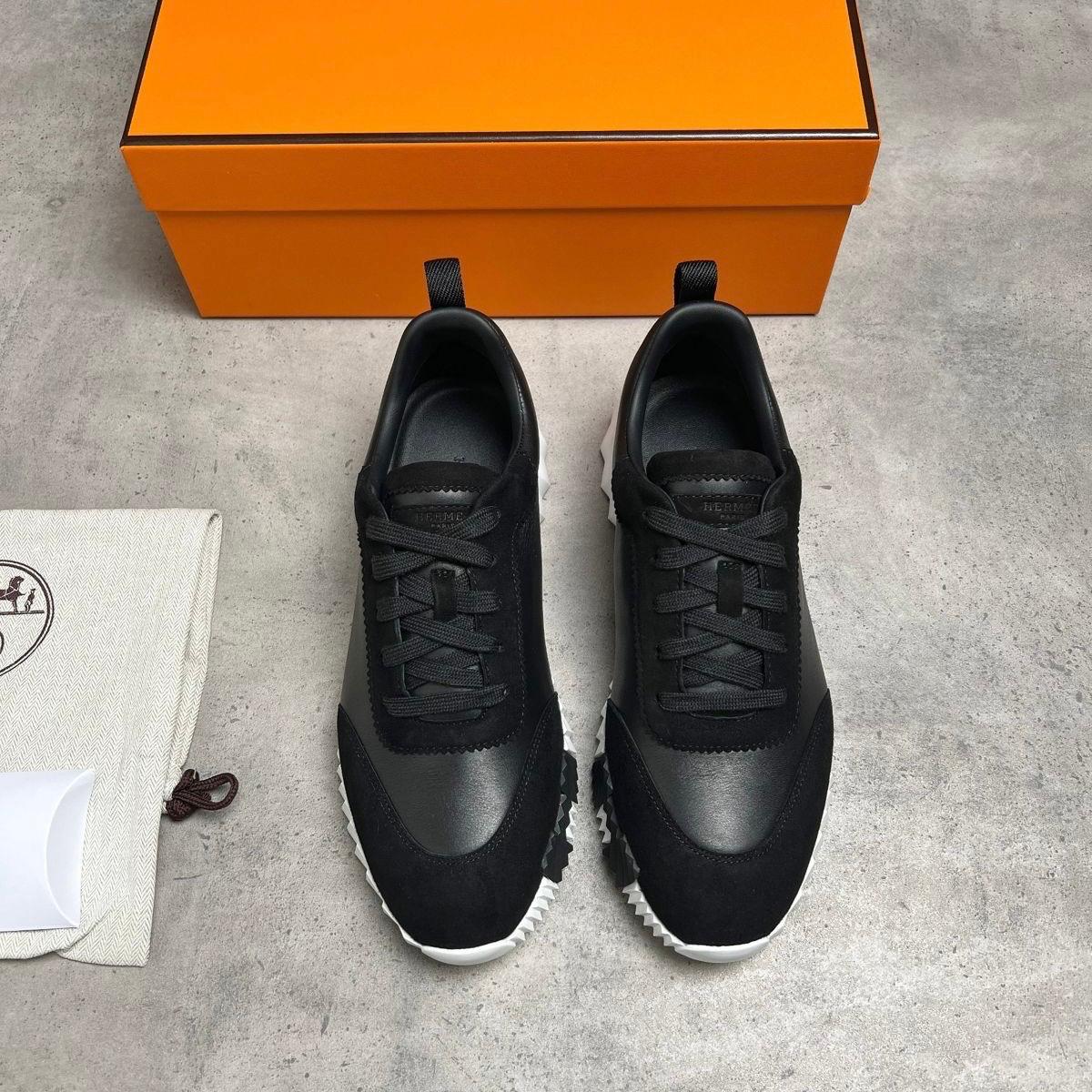 H TRAINER - WHITE / BLACK