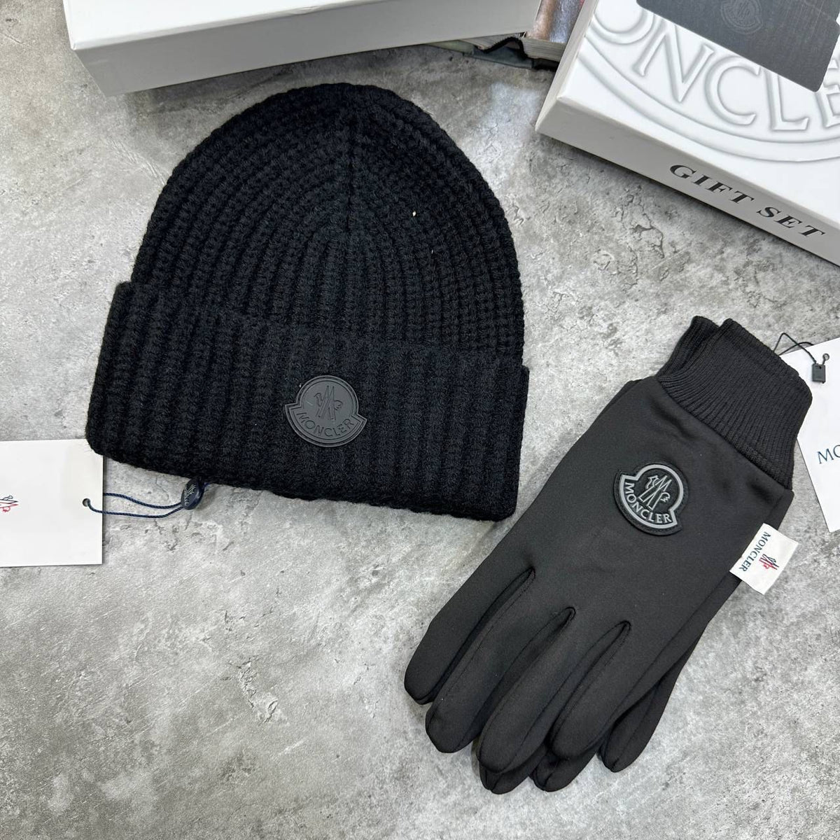 MNCLR HAT AND GLOVES SET - BLACK
