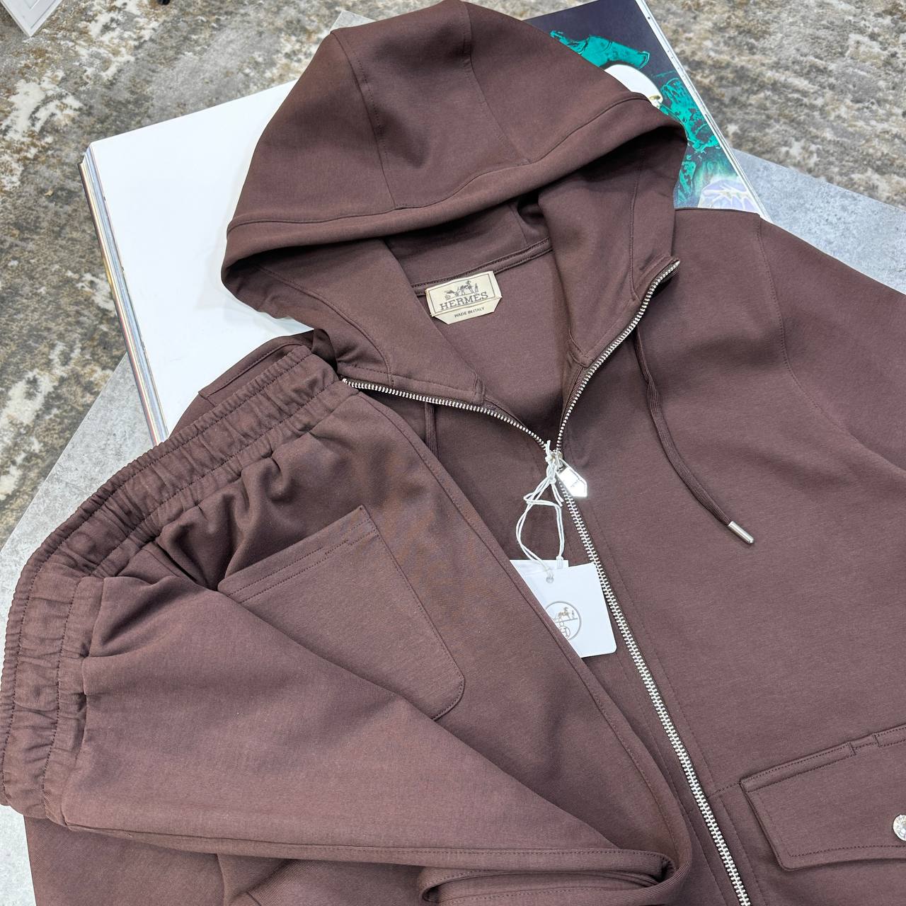 H TRACKSUIT - BROWN