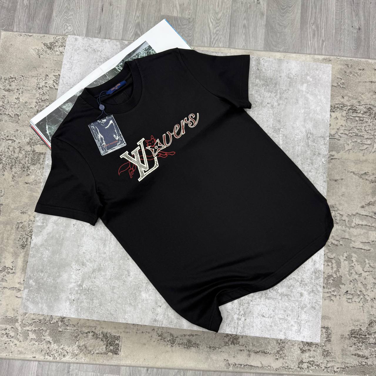 LVE CREWNECK TSHIRT - BLACK