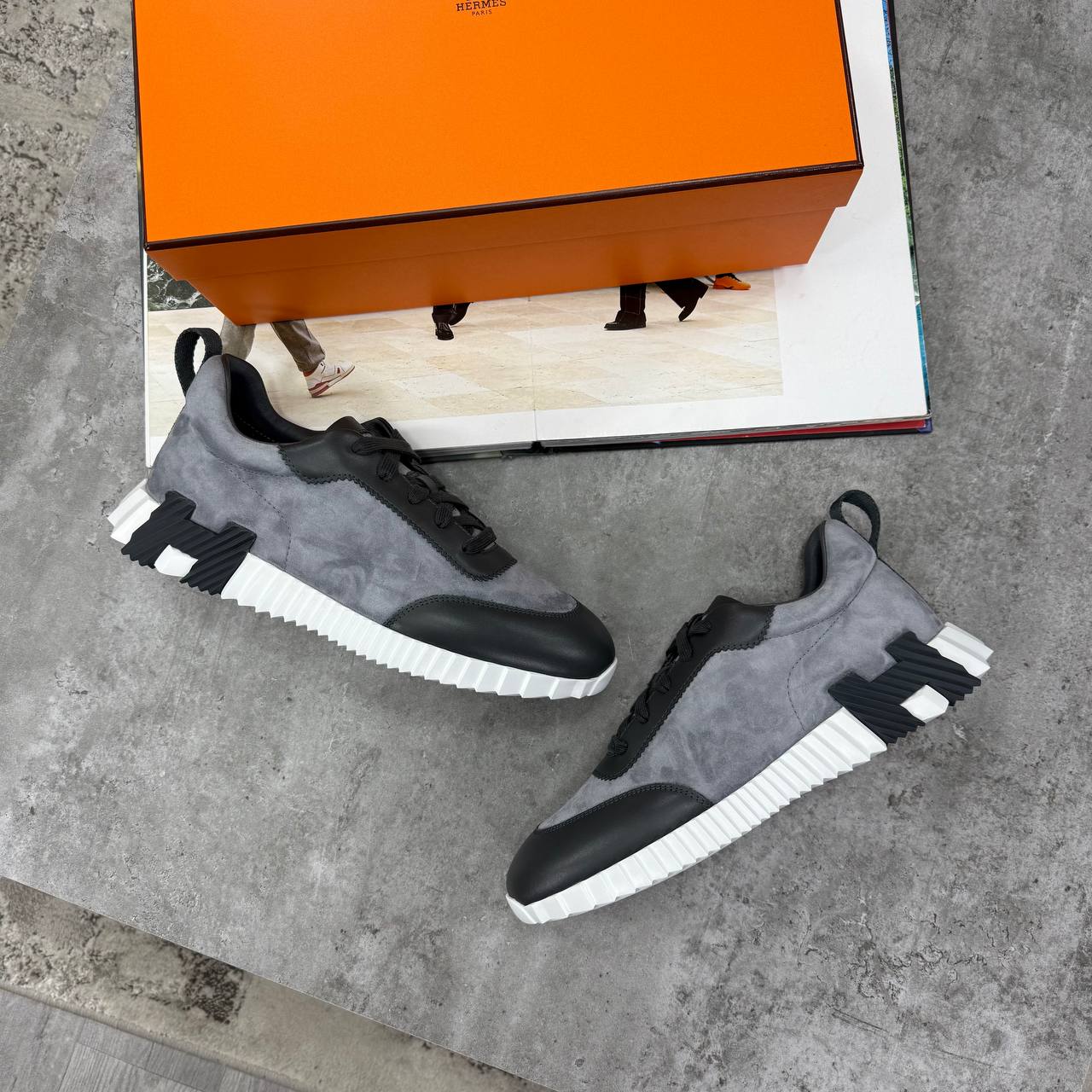 H SUEDE TRAINER - GREY / BLACK