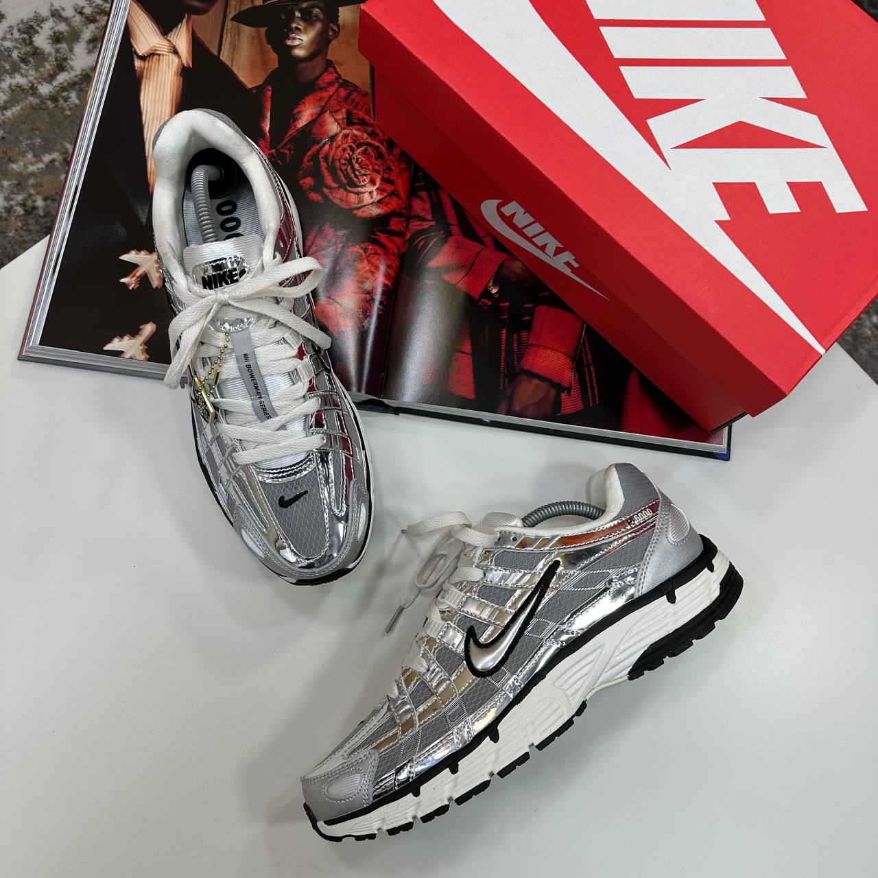 NI P-6000 TRAINERS - METALLIC SILVER