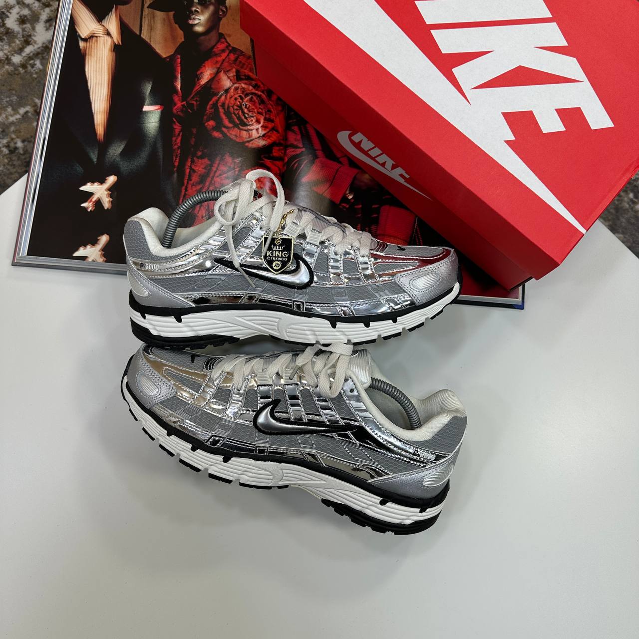 NI P-6000 TRAINERS - METALLIC SILVER