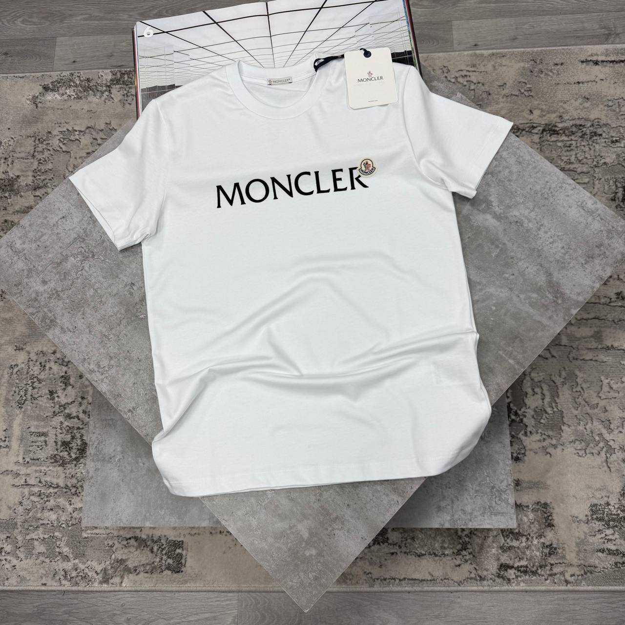 MNCLR FLOCKED LOGO TSHIRT - WHITE