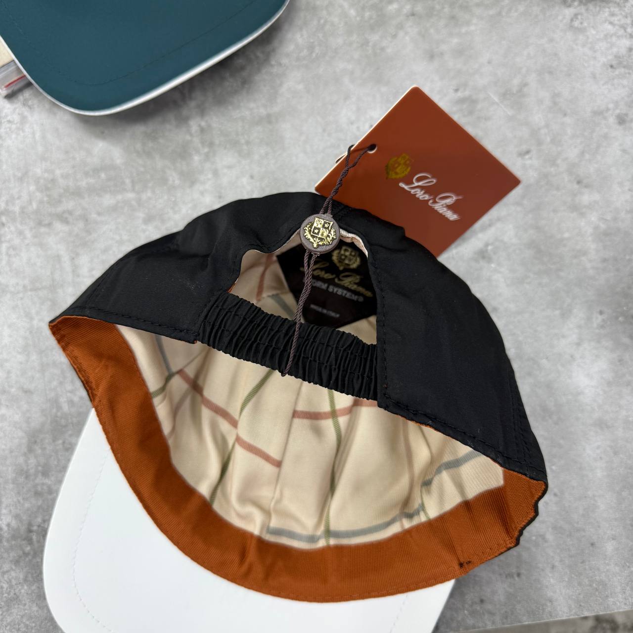 LORO CAP - MULTICOLOR