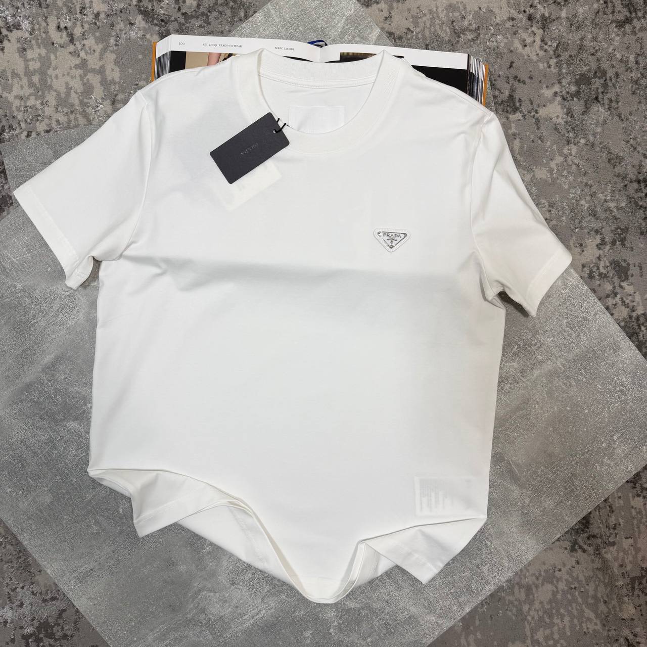 PDA TSHIRT - WHITE