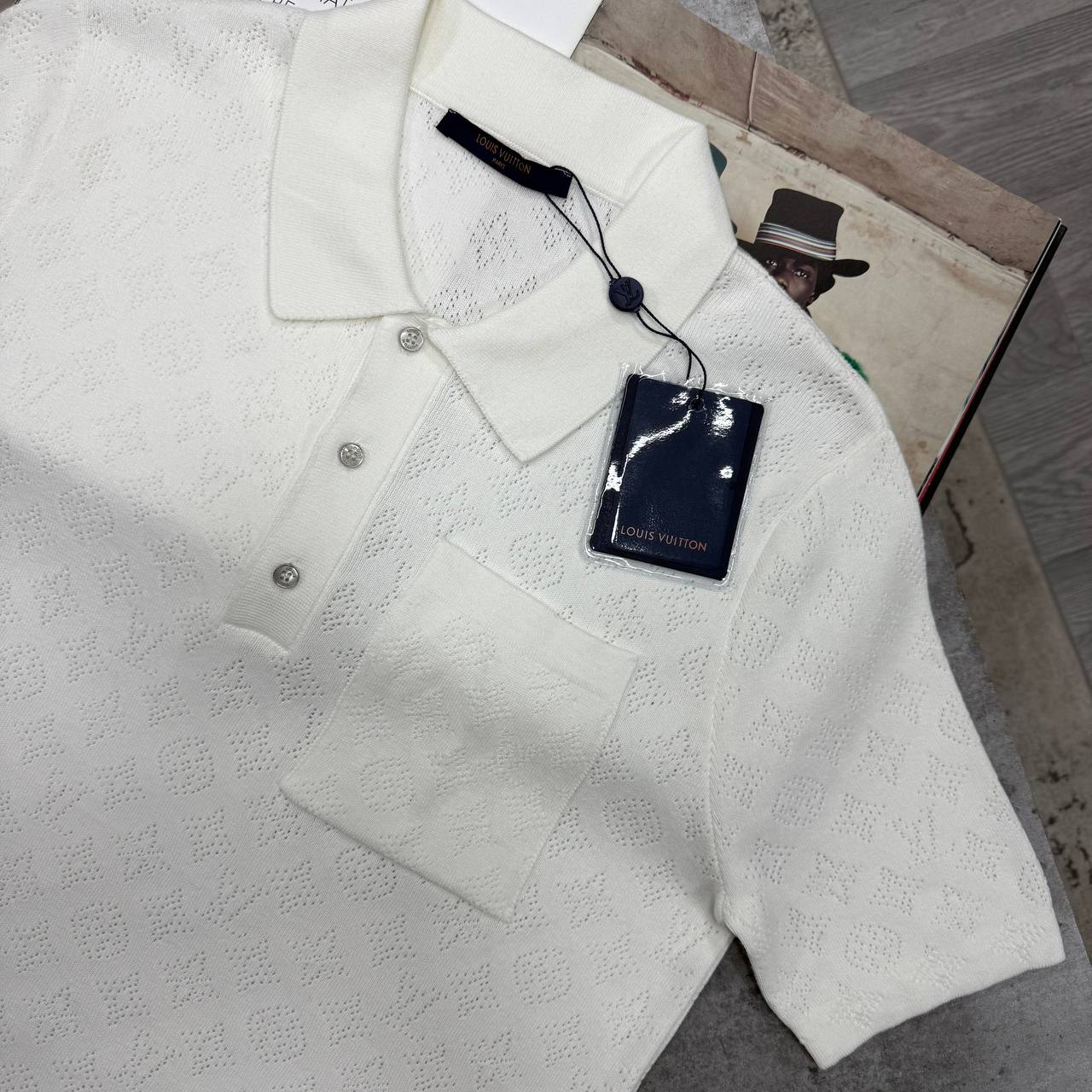 LVE KNITTED POLO - WHITE